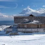 Luna Da Montanha - Serra Da Estrela منتزه العطل كوفيلهَ