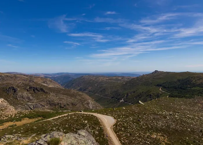 Luna Da Montanha - Serra Da Estrela 科维良